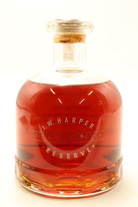 (1) I.W. Harper President's Reserve Straight Bourbon Whiskey, 43% ABV
