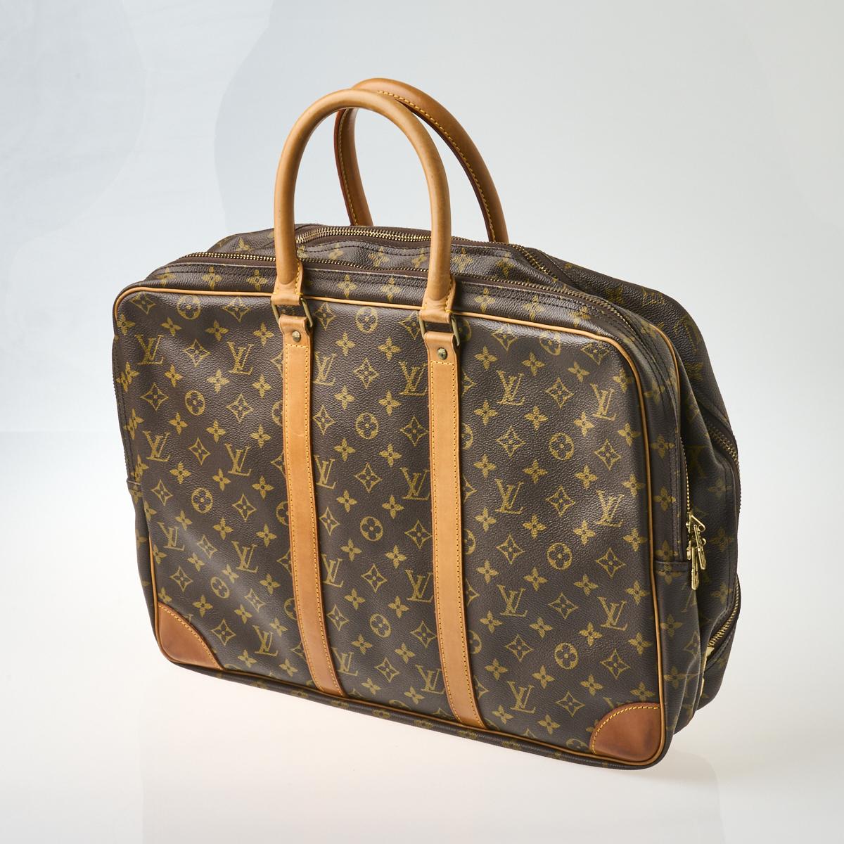 Lot - Louis Vuitton Monogram Canvas Travel Bag