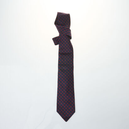 Gucci GG Tie, Made in Italy. 100% Silk.