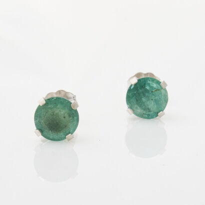 14ct White Gold, Emerald Stud Earrings