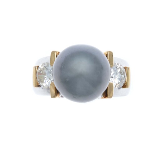 7ct Pearl and Diamond Ring