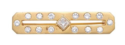 18ct Diamond Bar Brooch