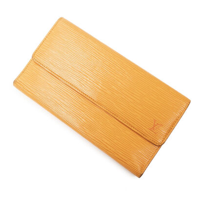 Louis Vuitton Mandarin Epi International Wallet
