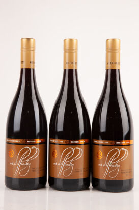 (3) 2015 Mt Difficulty Mansons Farm Pinot Noir, Central Otago