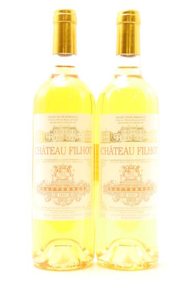 (2) 2009 Chateau Filhot, Sauternes [JR17.5]