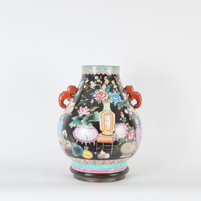A Large Qing Dynasty Vase, China