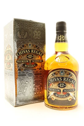 (1) Chivas Regal 12 Year Old Blended Scotch Whisky, 40% ABV, 1000ml (Old Bottling)
