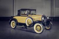 1930 FORD MODEL A DELUXE CABRIOLE