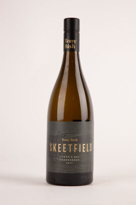 (1) 2017 Tony Bish Skeetfield Chardonnay Hawkes Bay
