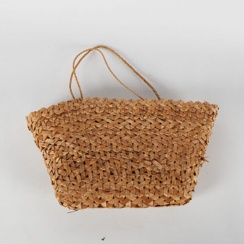 A Flax Kete