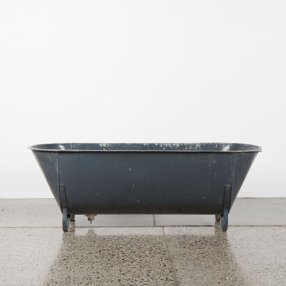 A Rustic Vintage Tin Bath