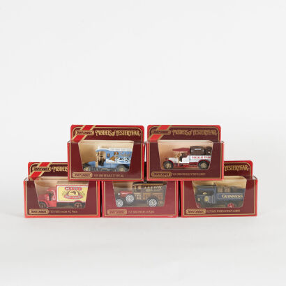 A lot of 5 Matchbox Models of Yesteryear