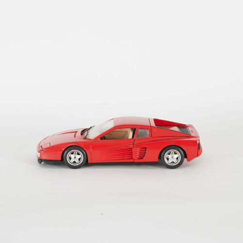 Burago Ferrari Testarossa 1:18