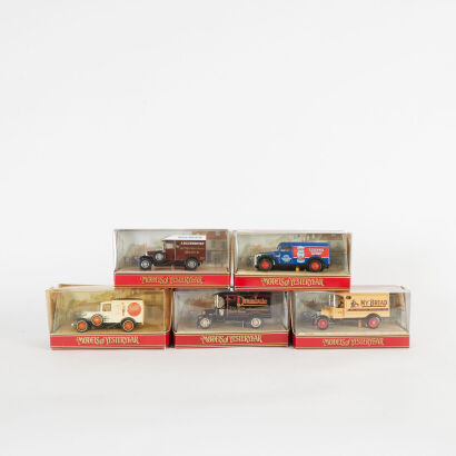 A lot of 5 Matchbox Models of Yesteryear