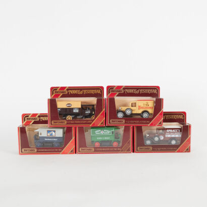 A lot of 5 Matchbox Models of Yesteryear