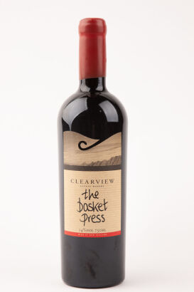 (1) 2007 Clearview The Basket Press Cabernets, Hawkes Bay