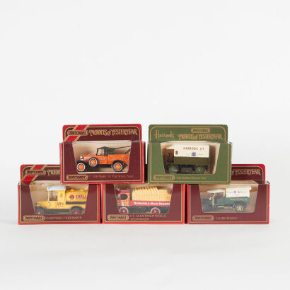 A lot of 5 Matchbox Models of Yesteryear