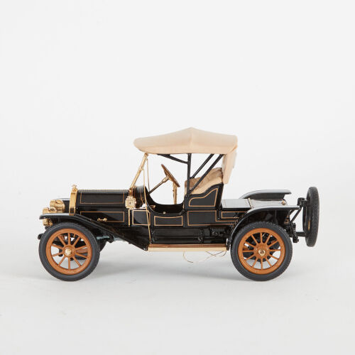 Franklin Mint 1910 Cadillac Model 30 Roadster 1/24