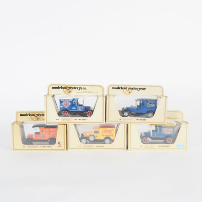 A lot of 5 Matchbox Models of Yesteryear