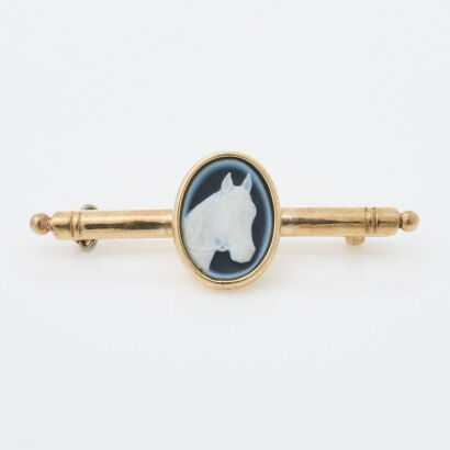 9ct Yellow Gold, Horse Head, Onyx Cameo Brooch