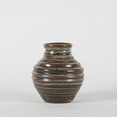 A Warren Tippet Glazed Studio Pottery Pot