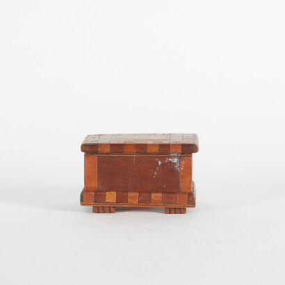 A Vintage Native New Zealand Timbers Folk Art Box
