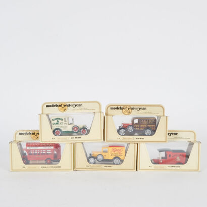 A lot of 5 Matchbox Models of Yesteryear