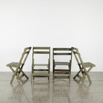 A Collection Of Four Vintage Folding Sun Chairs