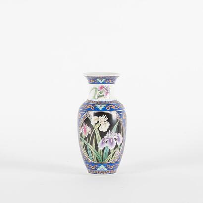 A Transferware Vase with Iris Flowers