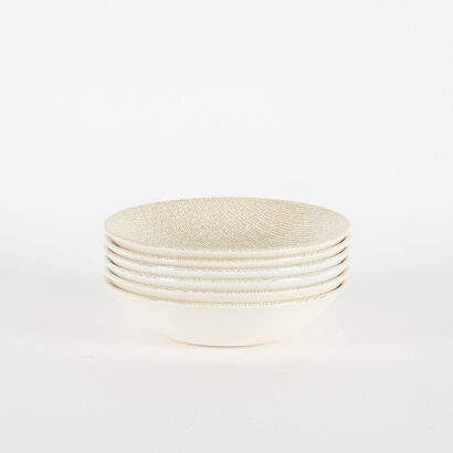 A Set Of Four Royden Aztec Dinnerwear Plates