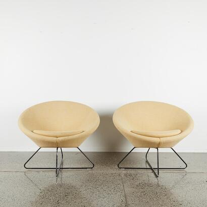 A Pair Of MCM Circular Tub Chairs Inn Atomic Style Base With Lemon Fabric