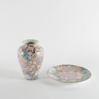 A Decorative Plate and Vase Pairing by Toyo