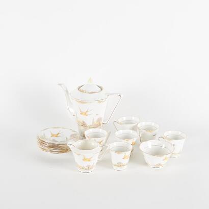 A 15-Piece Grafton China Tea Set