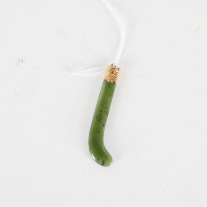 An Early 20th Century Pounamu Pendant