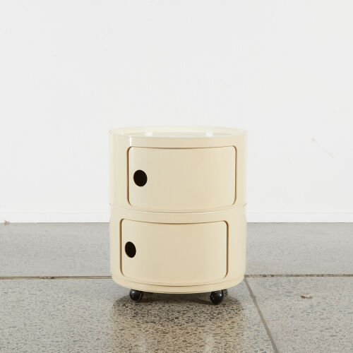 A Kartell Componibili By Anna Castelli