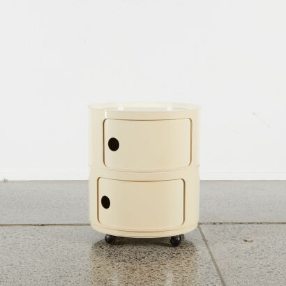 A Kartell Componibili By Anna Castelli