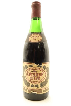 (1) 1971 Grants of St James's Chateauneuf Du Pape, Rhone