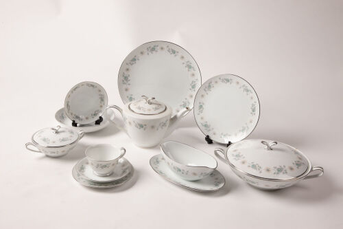 A 86-Piece Noritake Dinner Set