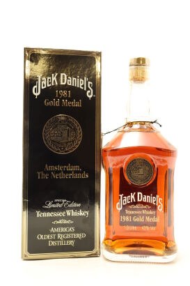 (1) Jack Daniel's 1981 Gold Medal Series 2006 Release Tennessee Whiskey, 43% ABV, 1000ml