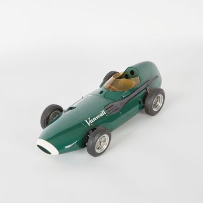 1957 Vanwall F1 1:12 Scale Model