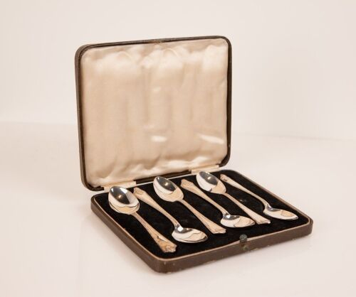 A Set of Six Sterling Silver Coffee Spoons&nbsp;