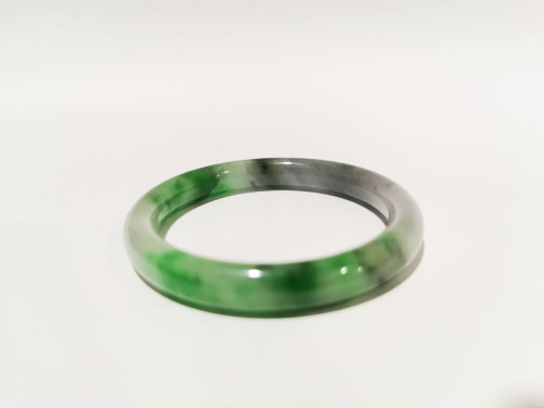 A Chinese Jadeite Bracelet