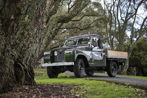 Range Rover Tipper 1967 Land Rover Series 2A 109 Tipper