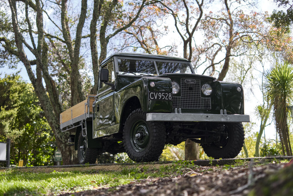 Range Rover Tipper 1967 Land Rover Series 2A 109 Tipper