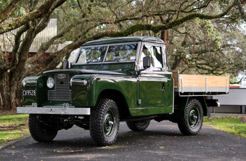 1967 Land Rover Series 2A 109 Tipper