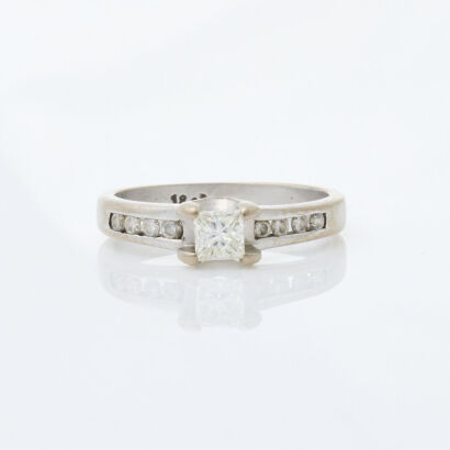 18ct White Gold, .25ct Princess Cut Diamond Ring with Stone Set Shoulders