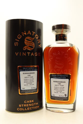 (1) Bunnahabhain 1980 Signatory Vintage 31 Year Old Cask Strength Single Malt Scotch Whisky, 52.5% ABV