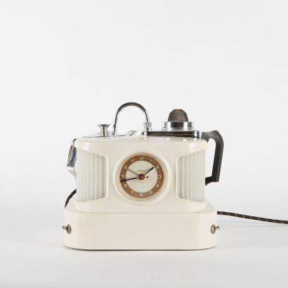 A Bakelite Goblin Teasmade