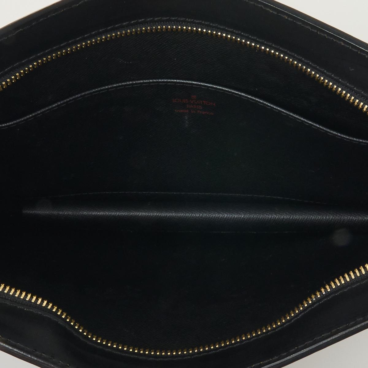 Louis Vuitton Epi Leather Pochette Homme in Black Clutch Handbag