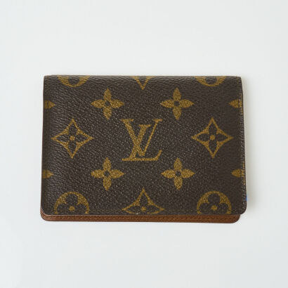 Louis Vuitton ID Case